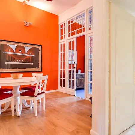 Apartmán Nice And Bright 2 Bed Flat Near Termini *