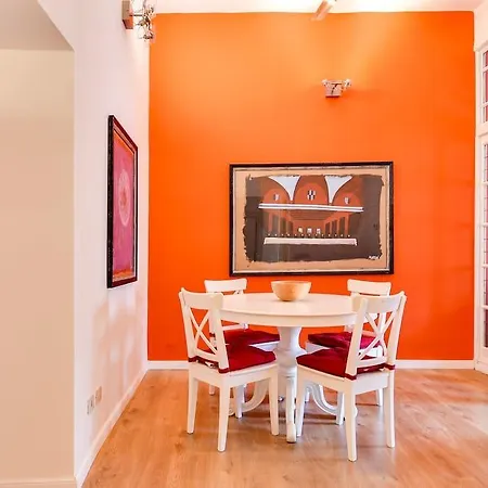Nice And Bright 2 Bed Flat Near Termini *